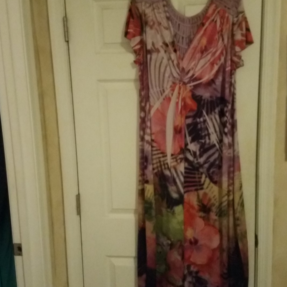 Floral maxi dress